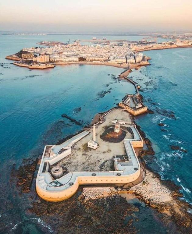 Caleta Dreams. Apartamento A Estrenar. A 60 Metros Playa Cádiz Eksteriør billede
