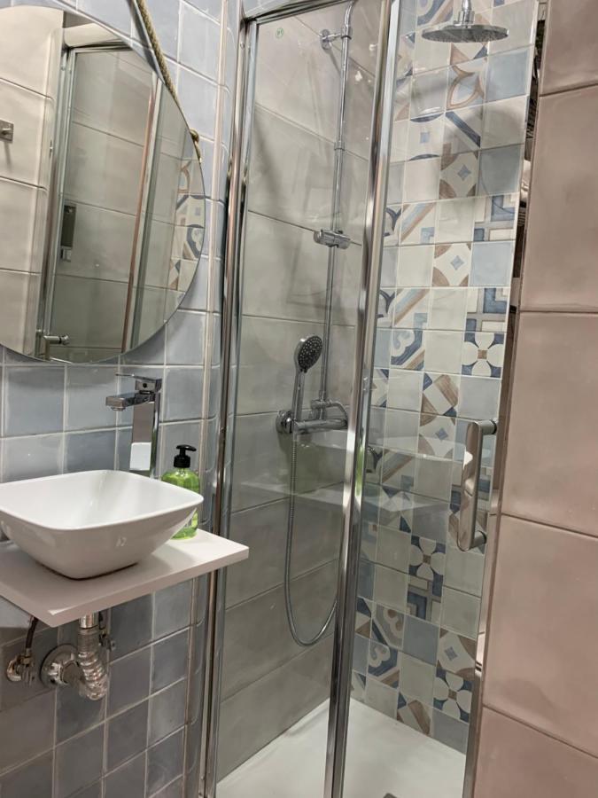 Caleta Dreams. Apartamento A Estrenar. A 60 Metros Playa Cádiz Eksteriør billede